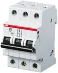ABB Wyłącznik nadmiarowo-prądowy serii STANDARD 3-polowy B 4A 6kA S203-B4 2CDS253001R0045