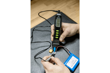 Hogert Uniwersalny miernik cyfrowy FULL-SMART pen type HT1E615